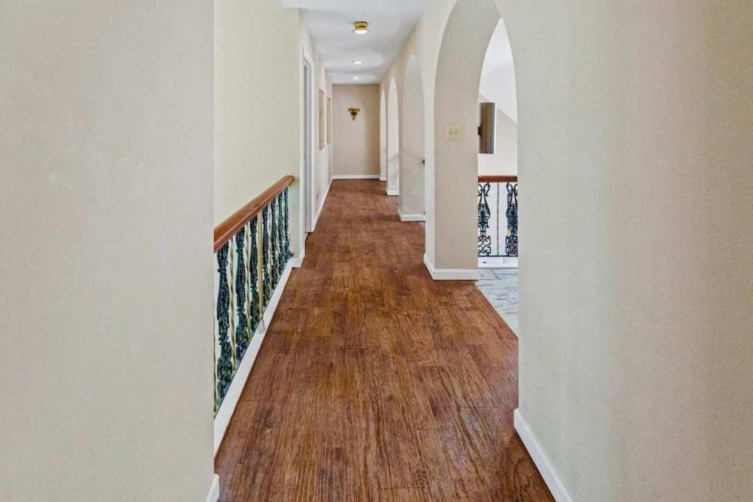 Villa Gated Mansion - Basketball Court Movie Theater Views Big Stone Gap Exterior foto