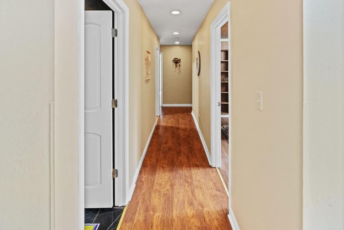 Villa Gated Mansion - Basketball Court Movie Theater Views Big Stone Gap Exterior foto